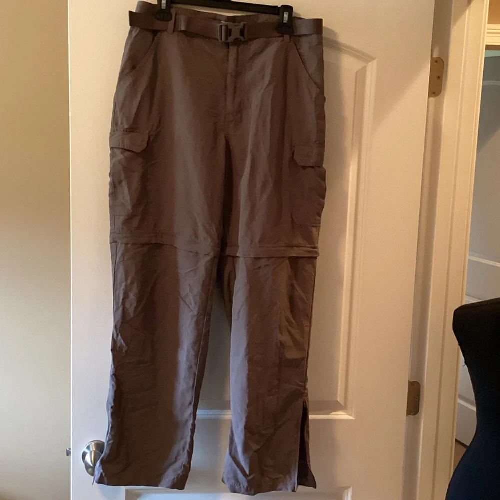 Cabela's Men's Tan Zip-Off Cargo Pants Size 34/32
